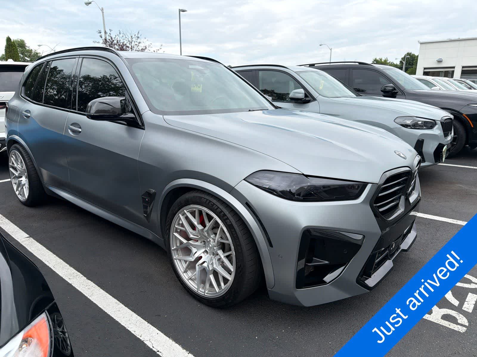 bmw x5 m 2025 5YM13ET07S9X08336 image bmw x5 m 2025 5YM13ET07S9X08336 image